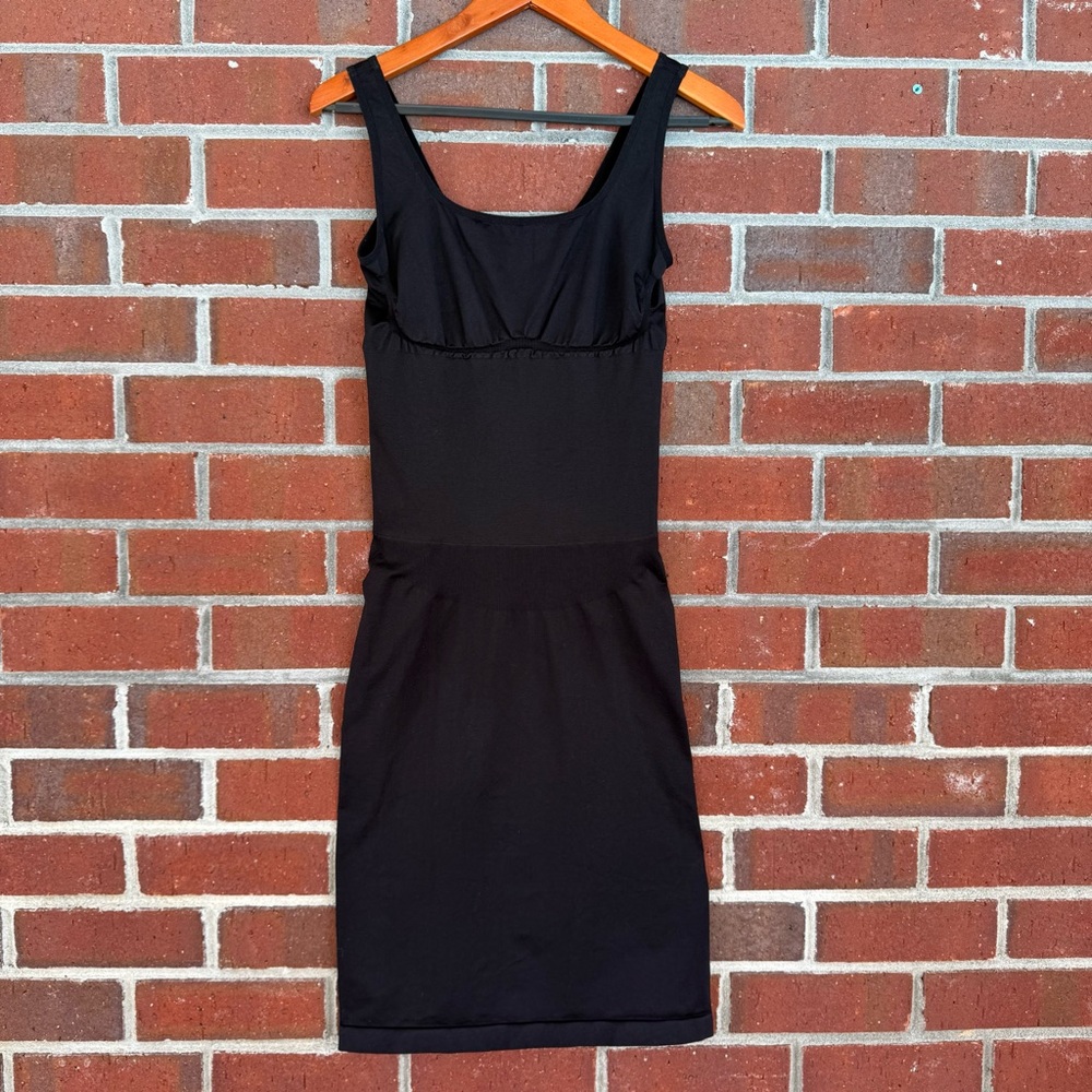 Black Figure Ribbed Contour Midi Shaping Dress XL/XXL